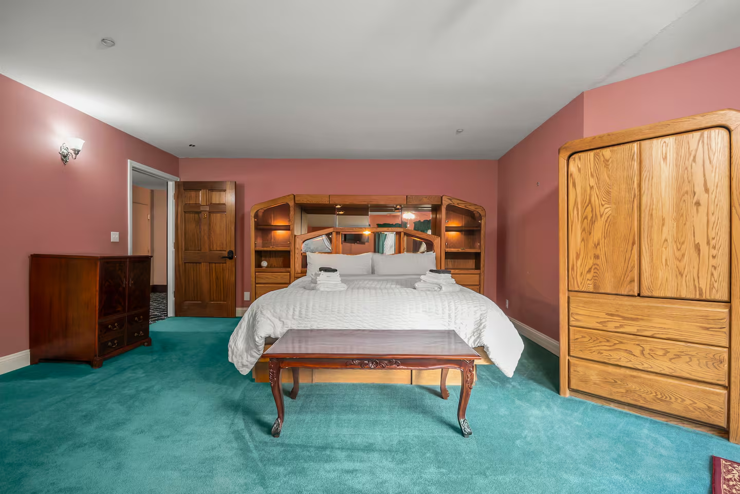 The Garden Suite — view 1